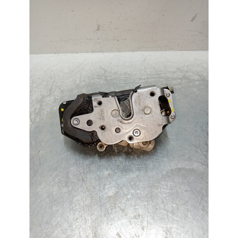 Recambio de motor cierre centralizado delantero izquierdo para opel insignia berlina 2.0 cdti cat referencia OEM IAM 13577983  4