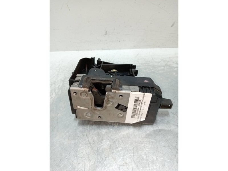 Recambio de motor cierre centralizado delantero derecho para opel signum básico referencia OEM IAM 24447341  5P