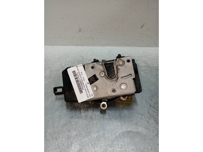 Recambio de motor cierre centralizado delantero izquierdo para opel signum básico referencia OEM IAM 24447340  5P