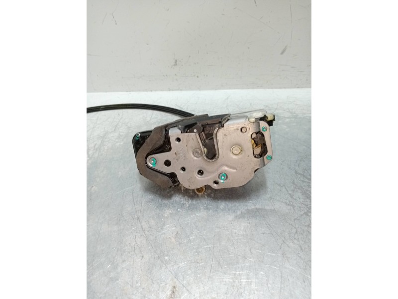 Recambio de motor cierre centralizado delantero izquierdo para opel insignia berlina 1.8 16v referencia OEM IAM 13503801  5P