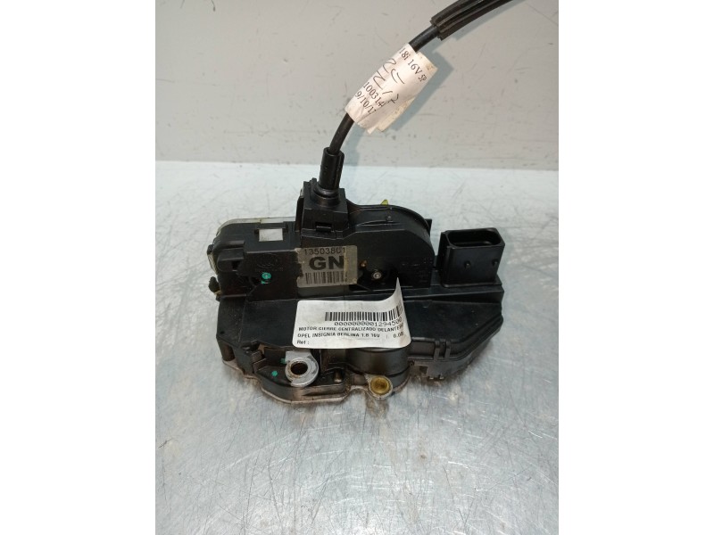 Recambio de motor cierre centralizado delantero izquierdo para opel insignia berlina 1.8 16v referencia OEM IAM 13503801  5P