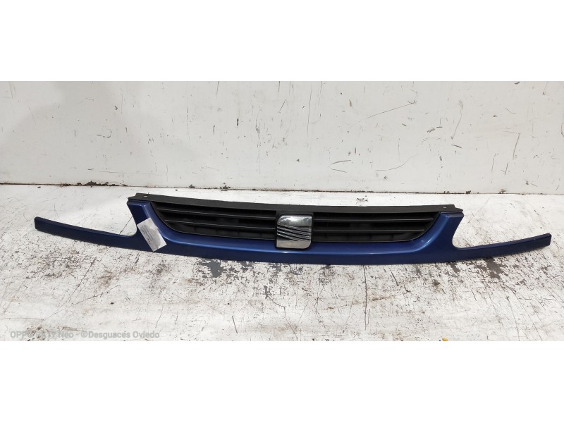 Recambio de rejilla delantera para seat arosa (6h1) street referencia OEM IAM 6H0853661C  