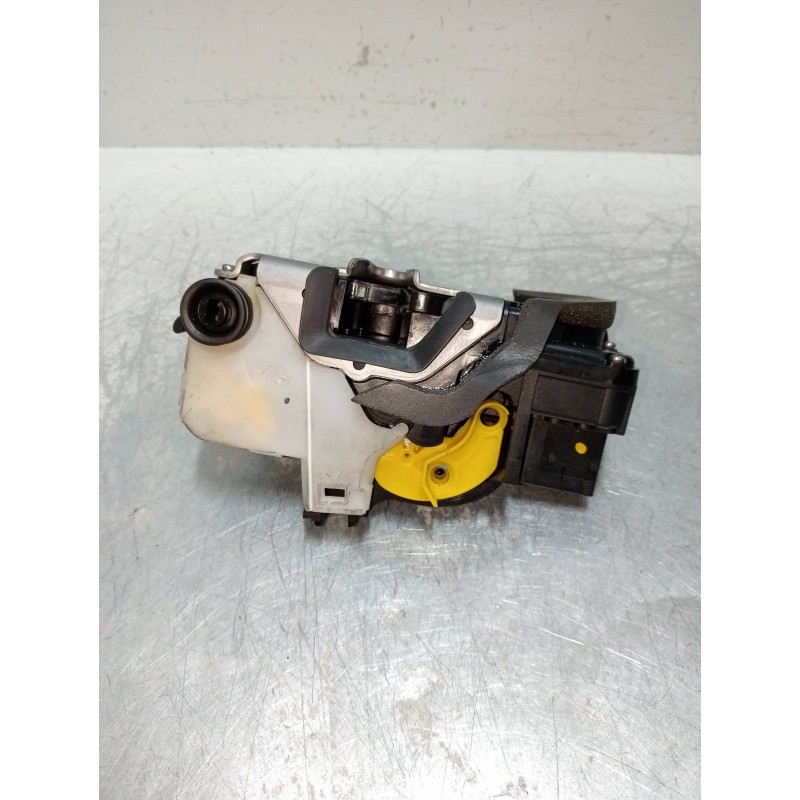 Recambio de motor cierre centralizado trasero izquierdo para opel insignia berlina 2.0 cdti cat referencia OEM IAM 13578024  4P