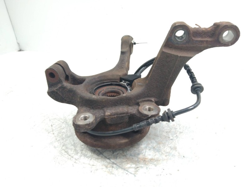 Recambio de mangueta delantera izquierda para dacia sandero básico referencia OEM IAM   