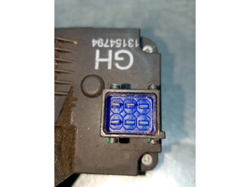 Recambio de motor cierre centralizado trasero derecho para opel meriva enjoy referencia OEM IAM 13154794  5P