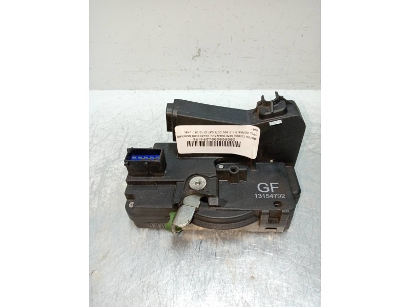 Recambio de motor cierre centralizado delantero derecho para opel corsa c 1.3 16v cdti cat (z 13 dt / ln9) referencia OEM IAM 13