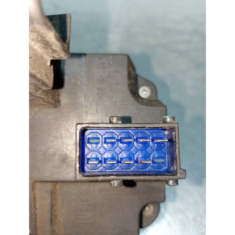 Recambio de motor cierre centralizado delantero izquierdo para opel corsa c blue line referencia OEM IAM 13154791 5P 5P