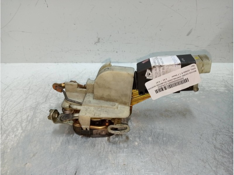 Recambio de motor cierre centralizado delantero derecho para opel corsa b 1.7 diesel referencia OEM IAM  5P 5P
