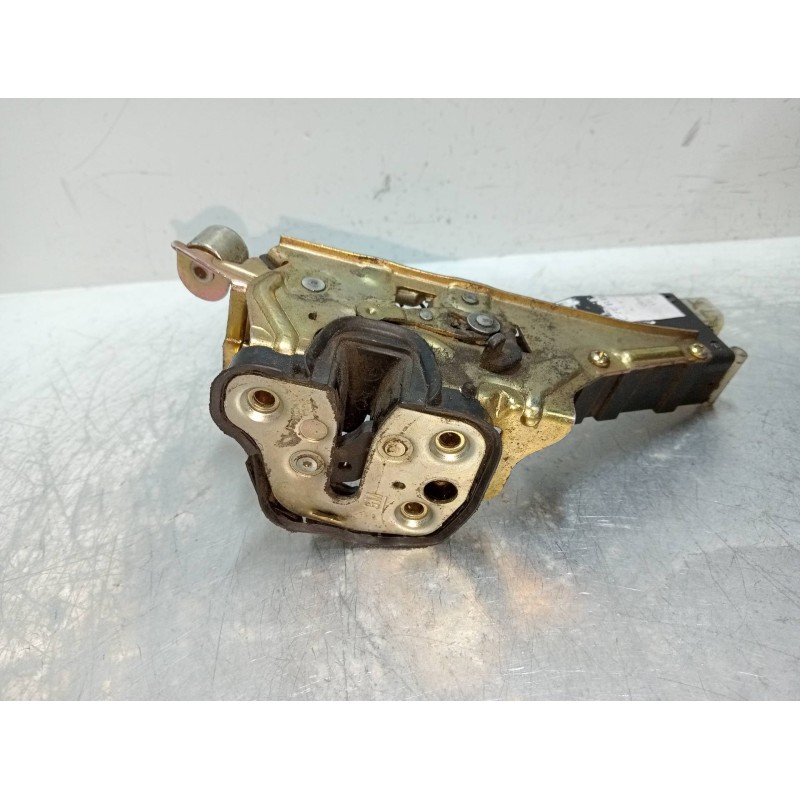 Recambio de motor cierre centralizado trasero izquierdo para opel corsa b 1.7 diesel referencia OEM IAM   5P