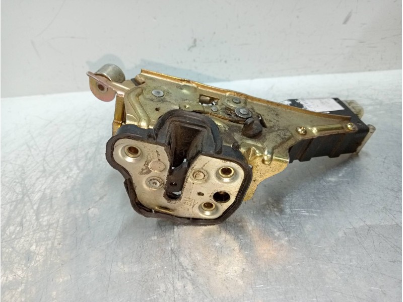 Recambio de motor cierre centralizado trasero izquierdo para opel corsa b 1.7 diesel referencia OEM IAM   5P
