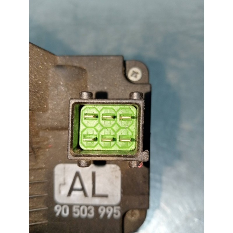 Recambio de motor cierre centralizado trasero izquierdo para opel vectra b berlina básico (1999) referencia OEM IAM 90503995  5P