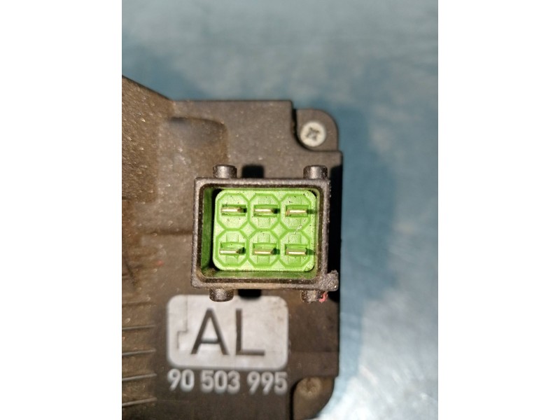 Recambio de motor cierre centralizado trasero izquierdo para opel vectra b berlina básico (1999) referencia OEM IAM 90503995  5P