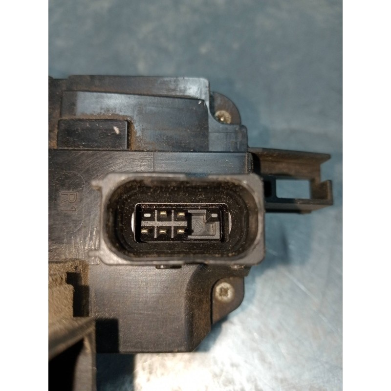 Recambio de motor cierre centralizado delantero derecho para opel vectra c berlina 2.2 16v dti cat (y 22 dtr / l50) referencia O