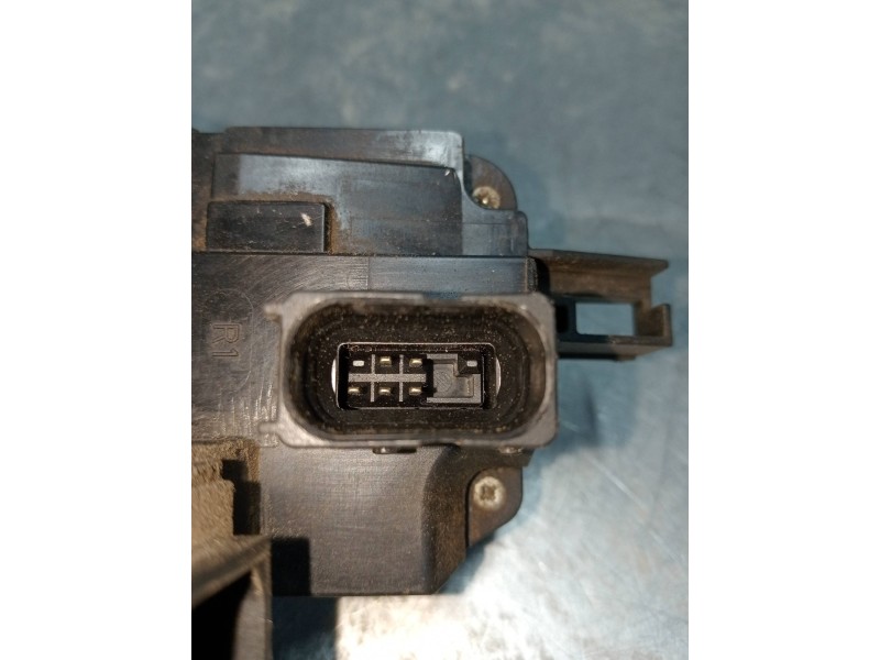 Recambio de motor cierre centralizado delantero derecho para opel vectra c berlina 2.2 16v dti cat (y 22 dtr / l50) referencia O