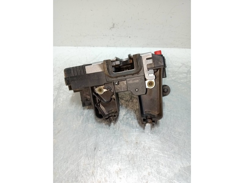 Recambio de motor cierre centralizado trasero derecho para opel vectra c berlina comfort referencia OEM IAM 24447346  4P