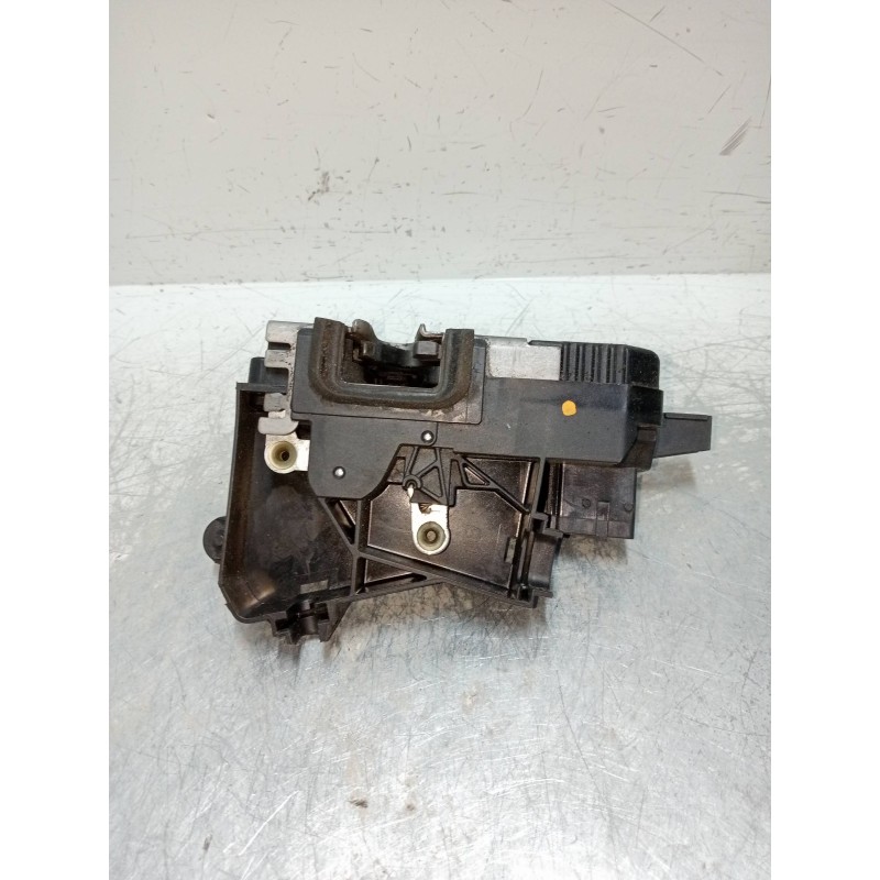 Recambio de motor cierre centralizado delantero izquierdo para opel vectra c caravan elegance referencia OEM IAM 13157763  5P