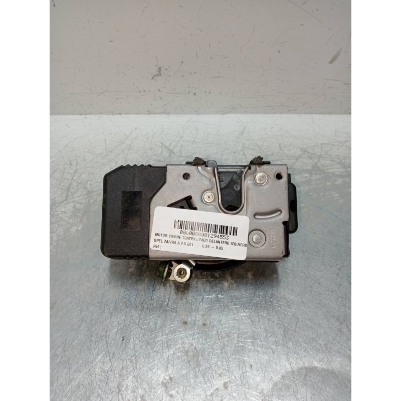 Recambio de motor cierre centralizado delantero izquierdo para opel zafira a 2.0 dti referencia OEM IAM 24444015  5P