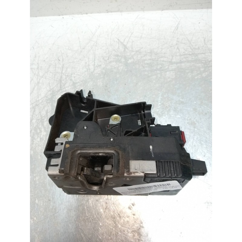 Recambio de motor cierre centralizado delantero derecho para opel vectra c berlina 1.8 16v referencia OEM IAM 13210765  5P