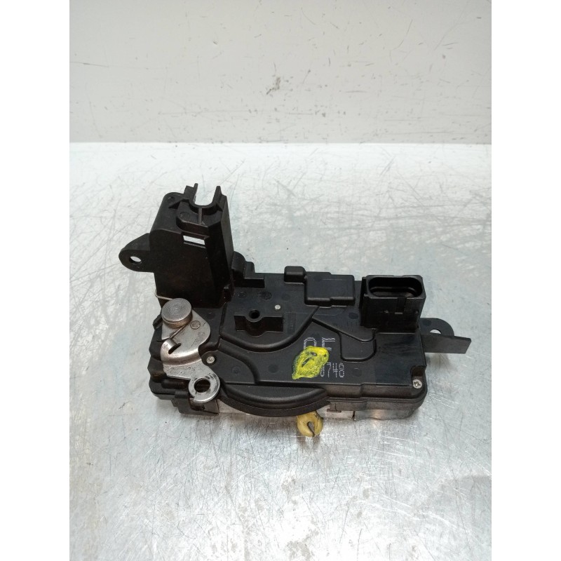 Recambio de motor cierre centralizado delantero izquierdo para opel zafira b 1.7 16v cdti referencia OEM IAM   5P