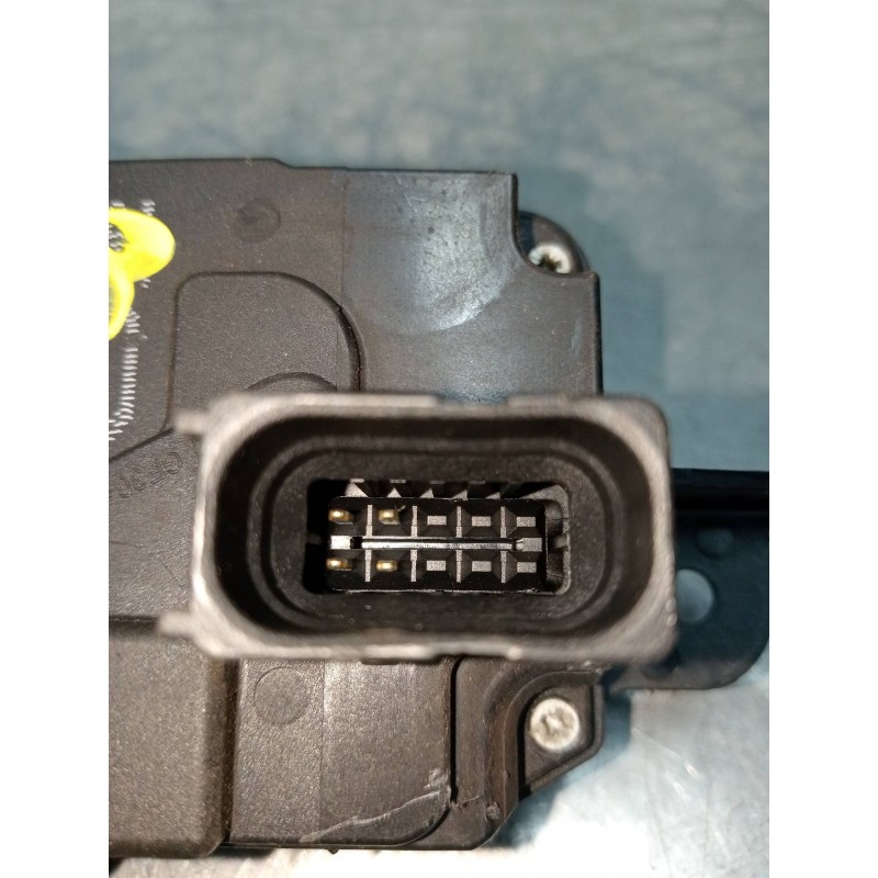 Recambio de motor cierre centralizado delantero derecho para opel zafira b 1.7 16v cdti referencia OEM IAM   5P
