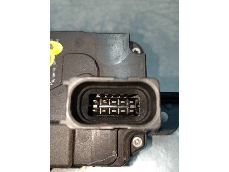 Recambio de motor cierre centralizado delantero derecho para opel zafira b 1.7 16v cdti referencia OEM IAM   5P