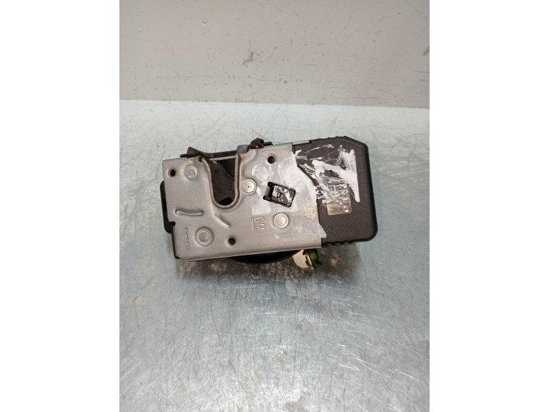 Recambio de motor cierre centralizado delantero derecho para opel zafira a elegance referencia OEM IAM 24444016  5P