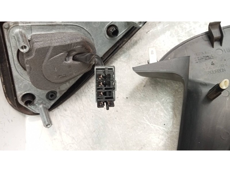 Recambio de retrovisor izquierdo para citroen xsara berlina 2.0 hdi exclusive (66kw) referencia OEM IAM   