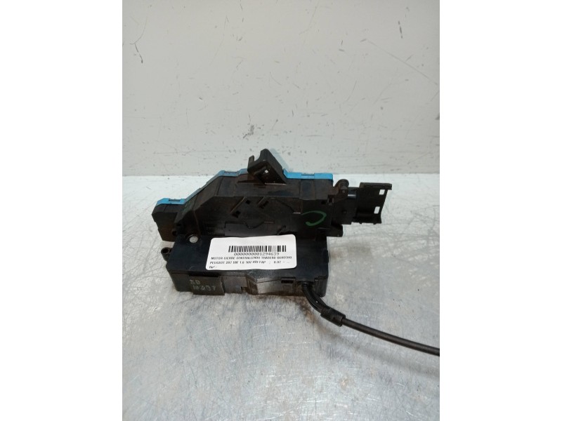 Recambio de motor cierre centralizado trasero derecho para peugeot 207 sw 1.6 16v hdi fap referencia OEM IAM 24099816 24097816 5