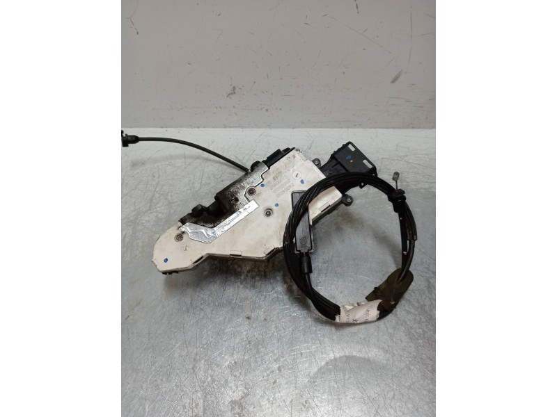 Recambio de motor cierre centralizado delantero derecho para peugeot 207 1.6 16v hdi fap referencia OEM IAM 24099816 24094158 5P