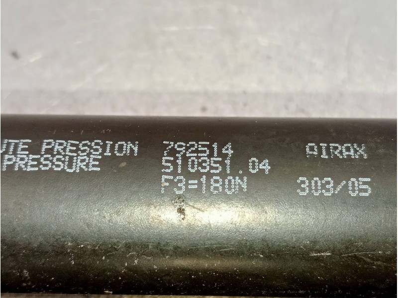 Recambio de amortiguadores maletero / porton para citroen c5 berlina 2.0 hdi sx referencia OEM IAM 792514 51035104 180N