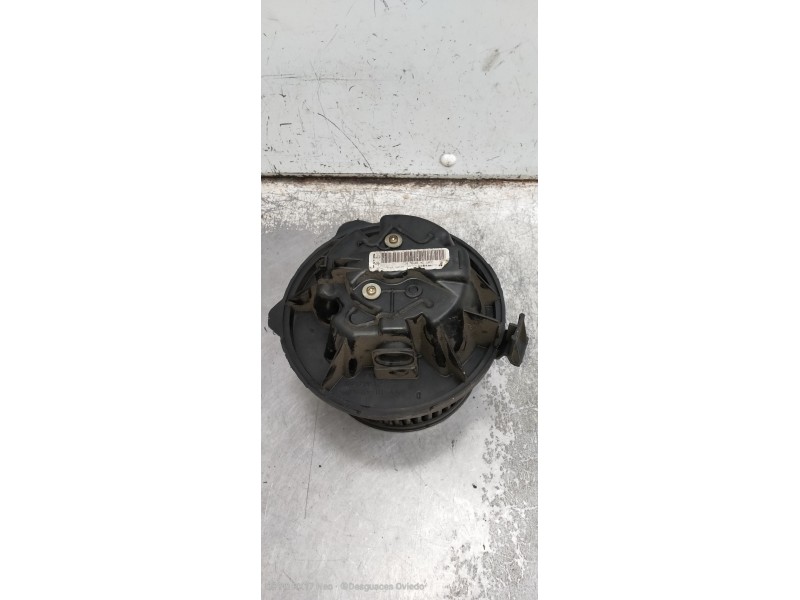 Recambio de motor calefaccion para citroen c5 berlina 2.0 hdi sx referencia OEM IAM F664513V  