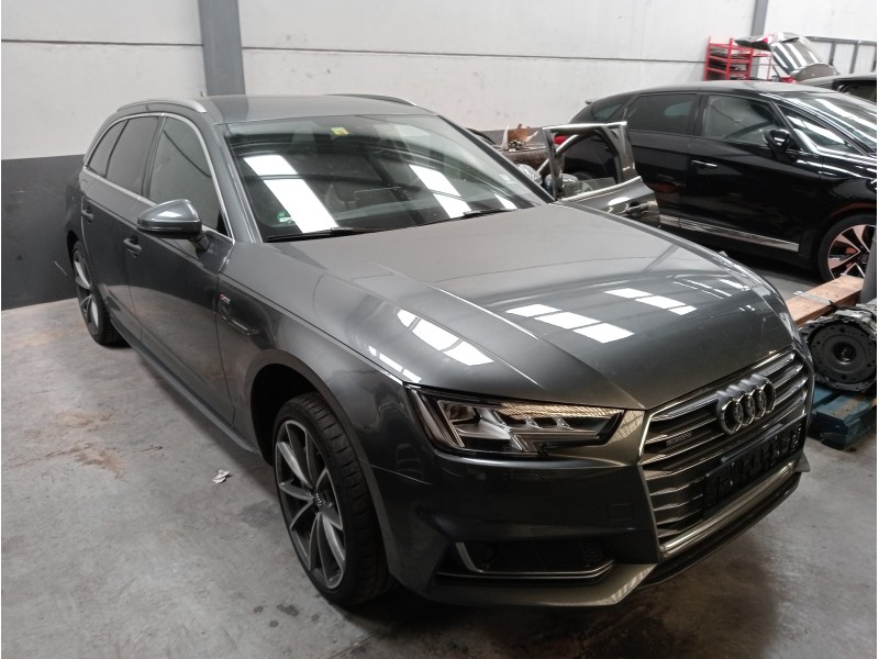 audi a4 avant (8w5) del año 2017