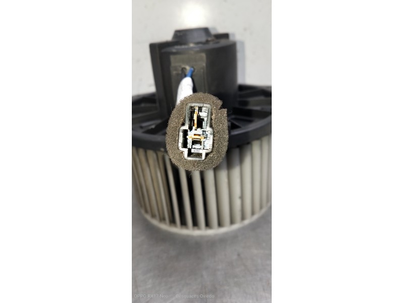 Recambio de motor calefaccion para hyundai h 1 2.5 turbodiesel referencia OEM IAM   