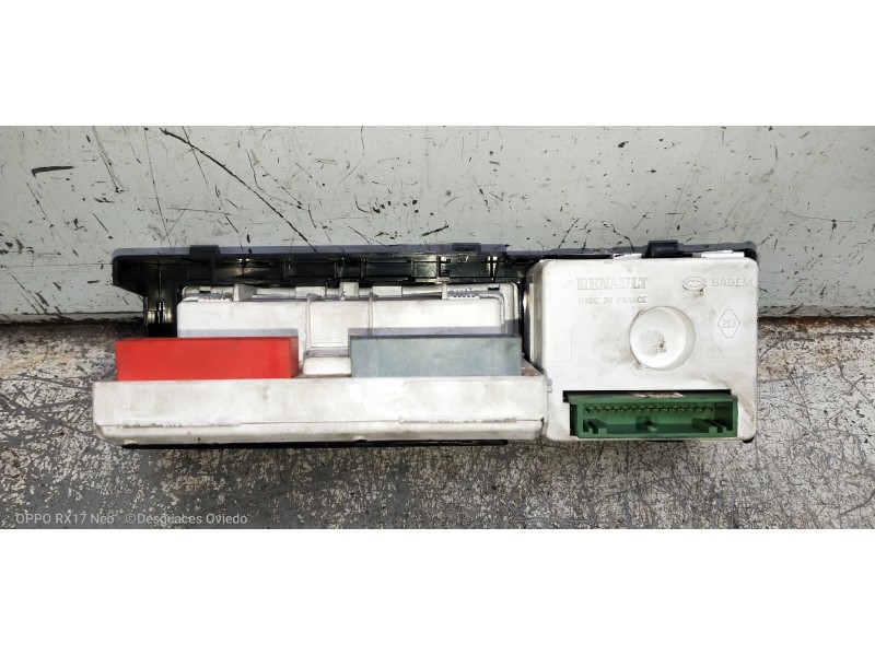 Recambio de pantalla multifuncion para renault scenic rx4 (ja0) 1.9 dci referencia OEM IAM P8200142416  