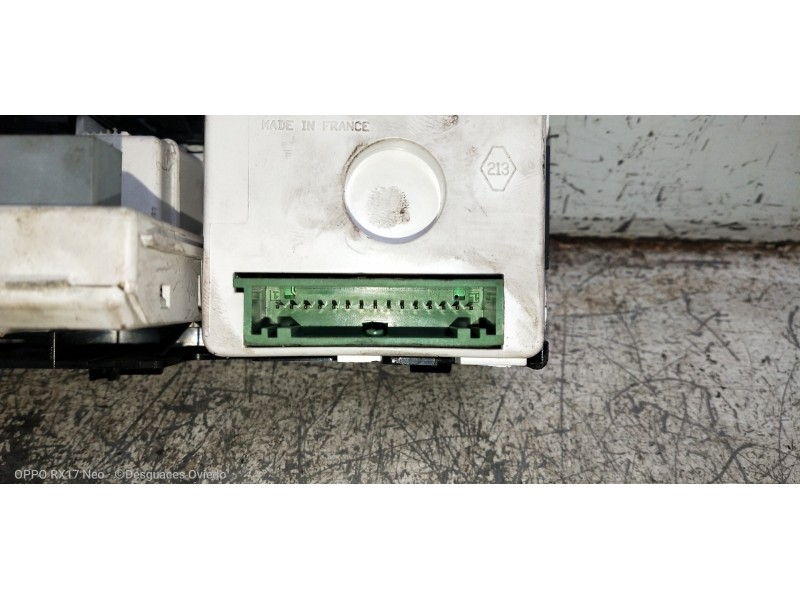 Recambio de pantalla multifuncion para renault scenic rx4 (ja0) 1.9 dci referencia OEM IAM P8200142416  