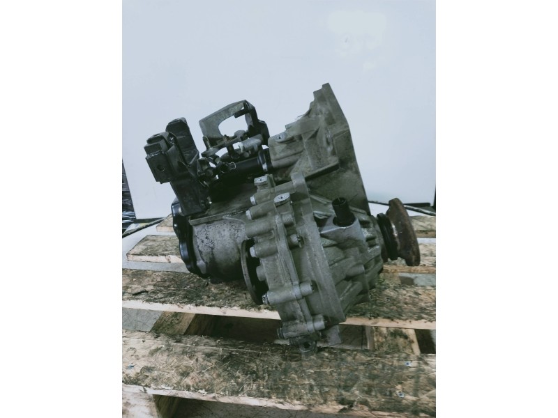 Recambio de caja cambios para seat ibiza (6j5) reference referencia OEM IAM KFK 18050 64 0439 5V