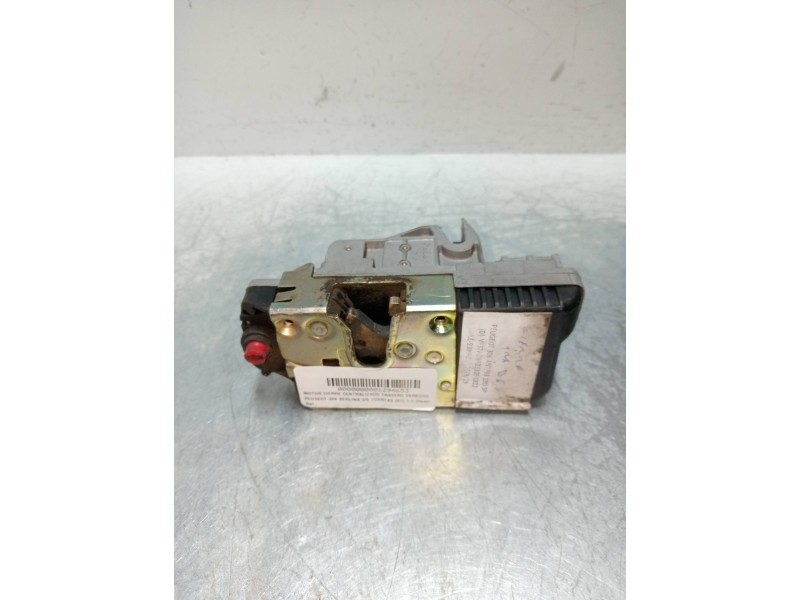 Recambio de motor cierre centralizado trasero derecho para peugeot 306 berlina 3/5 puertas (s1) 1.9 diesel referencia OEM IAM   
