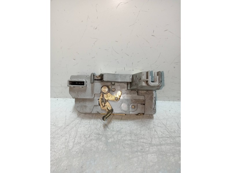 Recambio de motor cierre centralizado trasero derecho para peugeot 307 break / sw (s1) sw port aventura referencia OEM IAM   5P