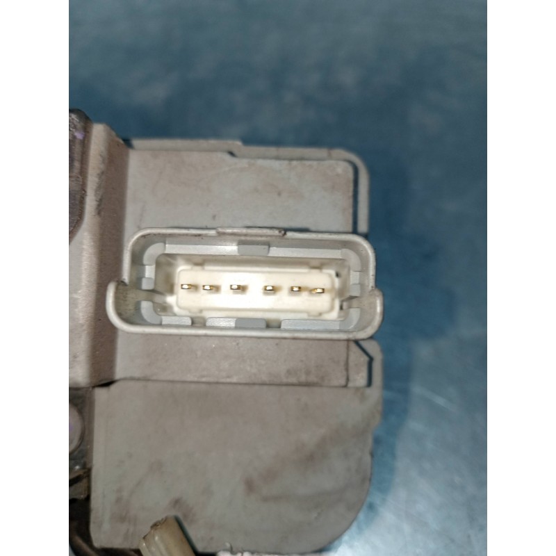 Recambio de motor cierre centralizado delantero izquierdo para peugeot 307 berlina (s2) xs referencia OEM IAM 23973158 3P 3P