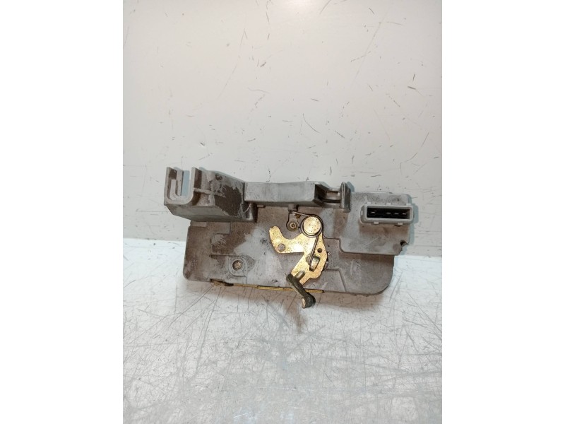 Recambio de motor cierre centralizado trasero izquierdo para peugeot 307 break / sw (s1) 2.0 hdi fap cat referencia OEM IAM   5P