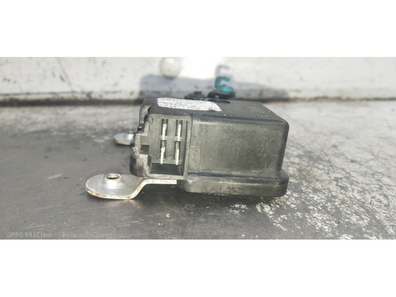 Recambio de motor cierre centralizado delantero izquierdo para hyundai h 1 2.5 turbodiesel referencia OEM IAM   5P
