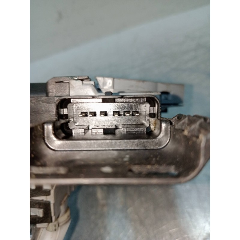 Recambio de motor cierre centralizado trasero izquierdo para peugeot 308 1.6 16v referencia OEM IAM 567165 A01520 5P