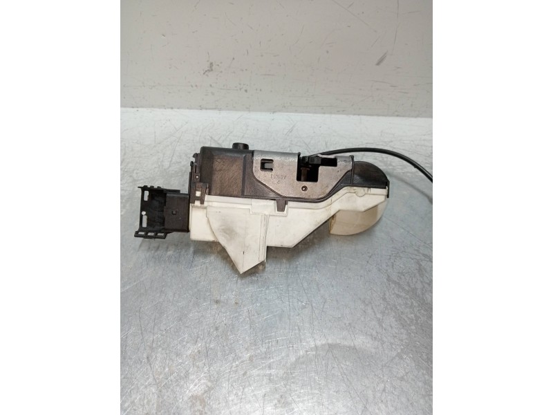 Recambio de motor cierre centralizado delantero izquierdo para peugeot 308 sport referencia OEM IAM 1035507 567154 3P