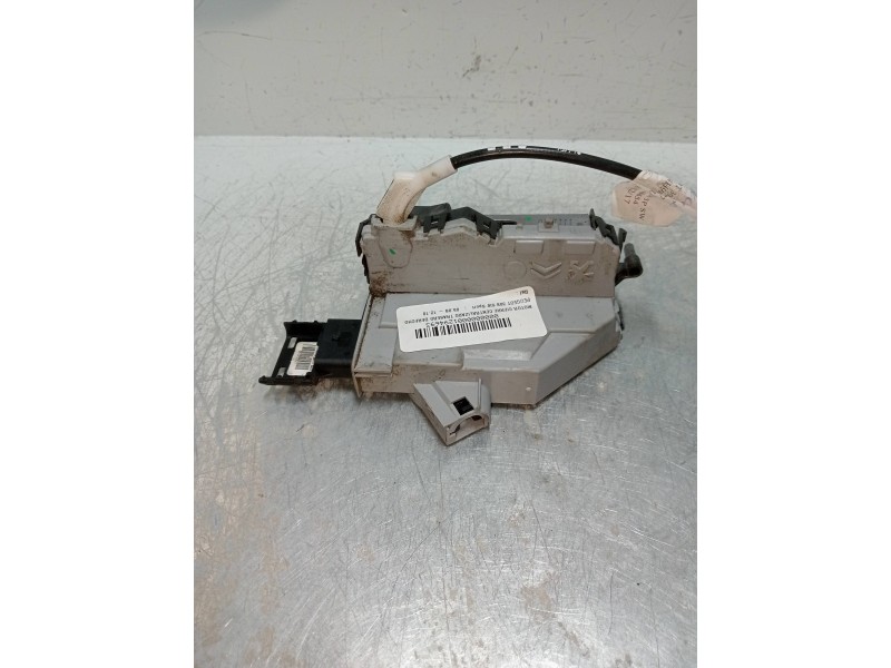 Recambio de motor cierre centralizado trasero derecho para peugeot 308 sw sport referencia OEM IAM 732107 4180M078715 5P