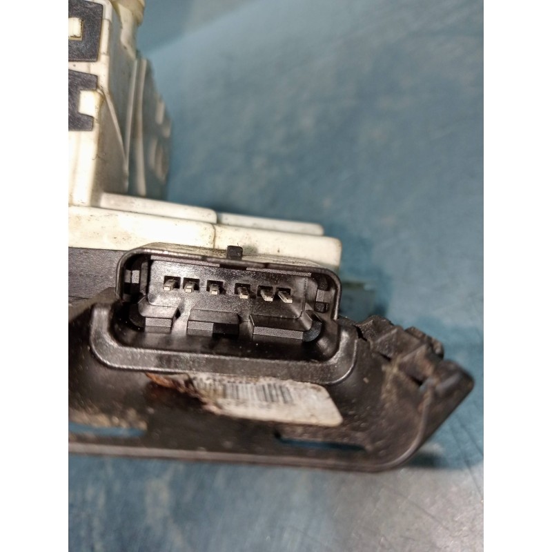 Recambio de motor cierre centralizado delantero derecho para peugeot 308 1.6 hdi fap cat (9hz / dv6ted4) referencia OEM IAM 5671