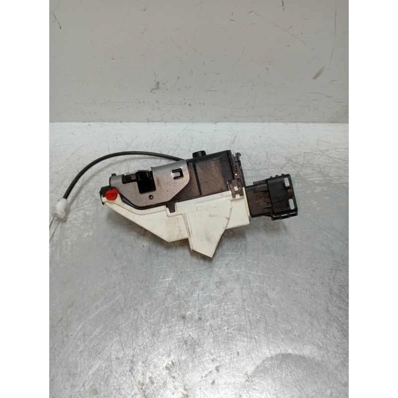 Recambio de motor cierre centralizado trasero derecho para peugeot 308 sw confort referencia OEM IAM   5P