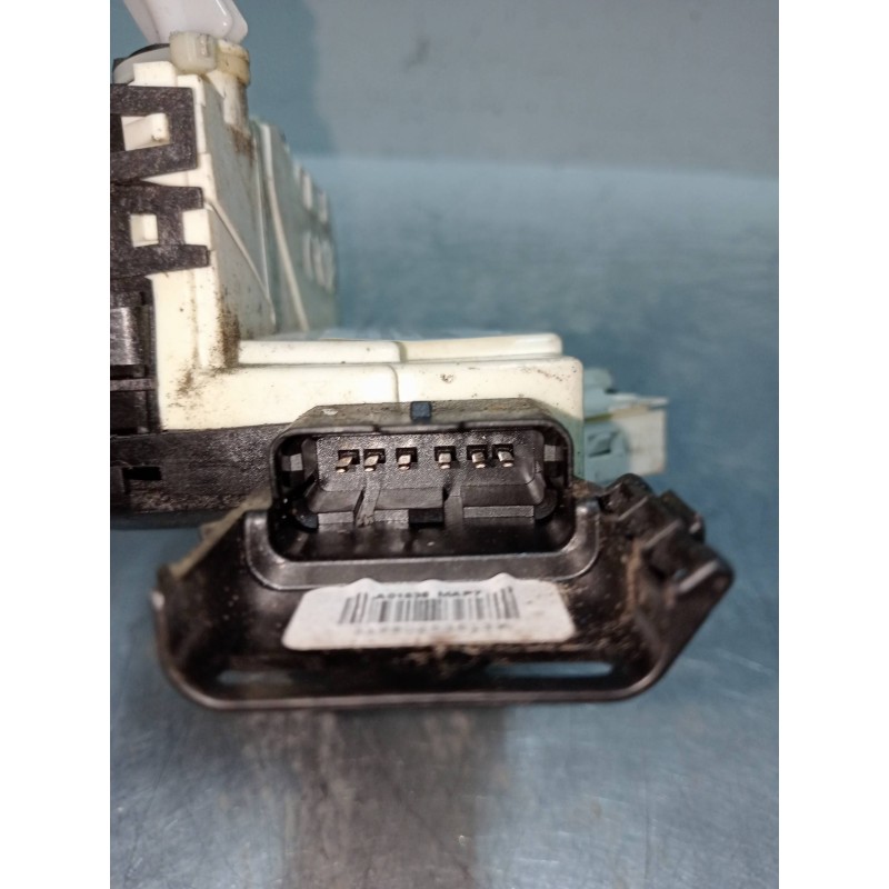 Recambio de motor cierre centralizado trasero derecho para peugeot 308 sw confort referencia OEM IAM   5P