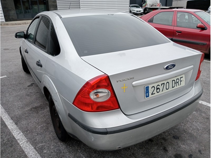 ford focus berlina (cap) del año 2005