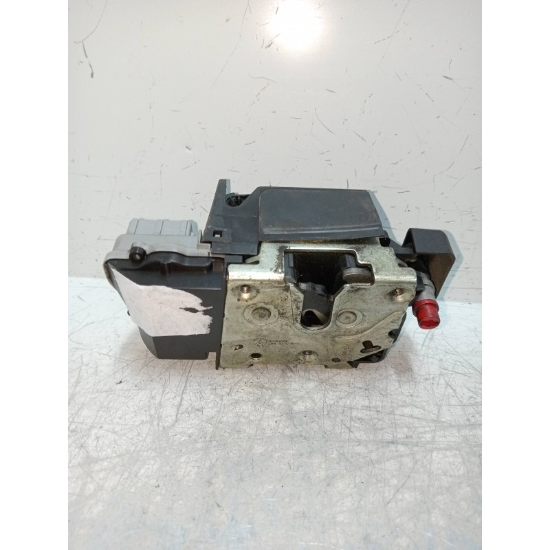 Recambio de motor cierre centralizado trasero izquierdo para peugeot 406 berlina (s1/s2) sv referencia OEM IAM   4P
