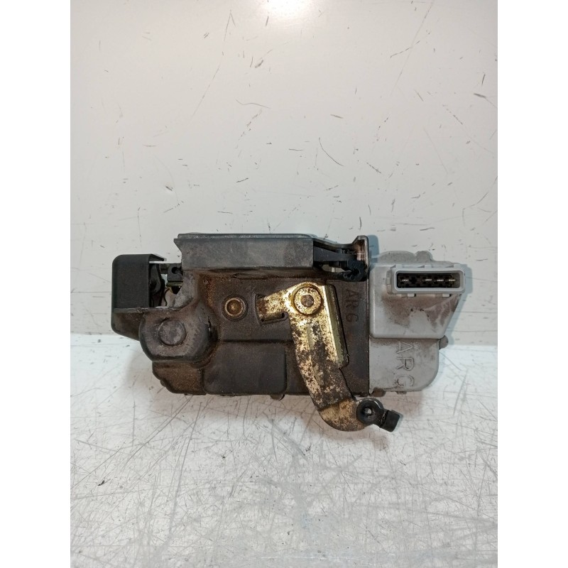 Recambio de motor cierre centralizado trasero izquierdo para peugeot 406 berlina (s1/s2) sv referencia OEM IAM   4P